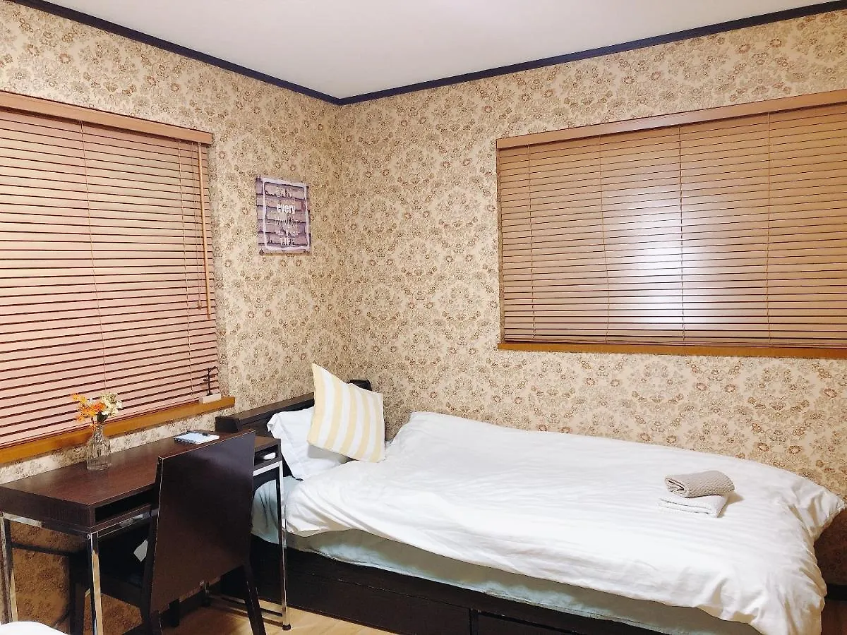 Nestle Suite Tokyo Shinokubo Japonsko